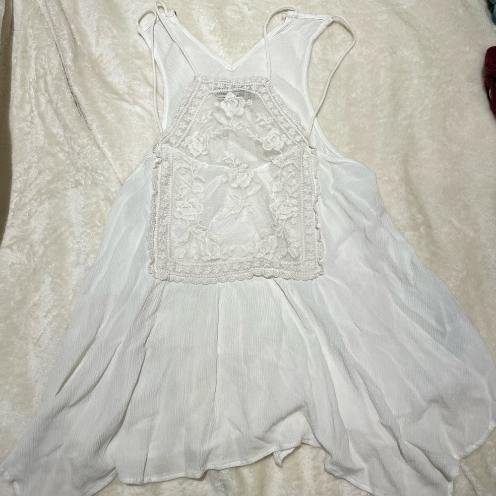 Abercrombie and fitch white lace halter top